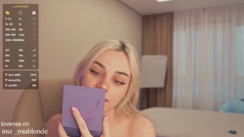 Snapshot of mia_milagros chatting on 01-08-25, 06:20 mia_milagros online show from 01-08-25, 06:20