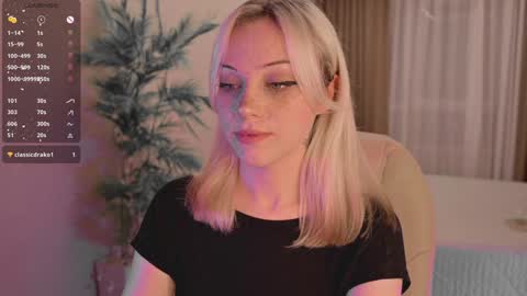 Snapshot of mia_milagros chatting on 09-26-25, 12:47 mia_milagros online show from 09-26-25, 12:47