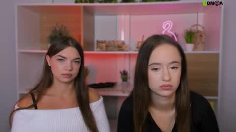 mia_moah online show from 10-14-25, 08:59