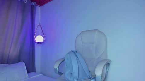 Mia Nevaeh - follow me online show from 02-10-26, 08:35