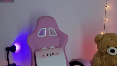 MIA online show from 01-06-25, 04:04