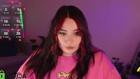 Mia online show from 04-05-26, 01:03