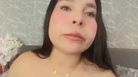 Mia Roux online show from 01-10-25, 01:21