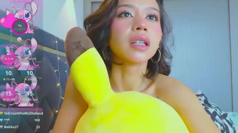 Mia online show from 03-07-25, 07:30