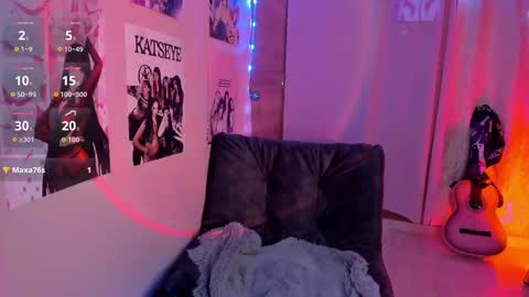 Snapshot of mia_sky_1 chatting on 10-28-25, 11:07 Mia Sky online show from 10-28-25, 11:07