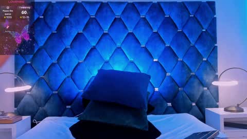 Snapshot of mia_valentine1 chatting on 12-13-24, 08:51 Mia Valentine online show from 12-13-24, 08:51