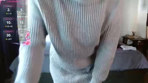 Snapshot of mia_velvet1 chatting on 09-22-25, 02:30 MIA  online show from 09-22-25, 02:30