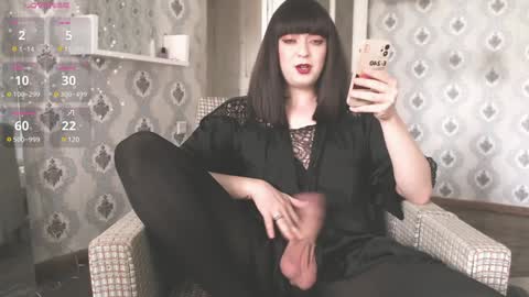 Snapshot of mia_wallase chatting on 01-07-25, 03:33 mia_wallase online show from 01-07-25, 03:33