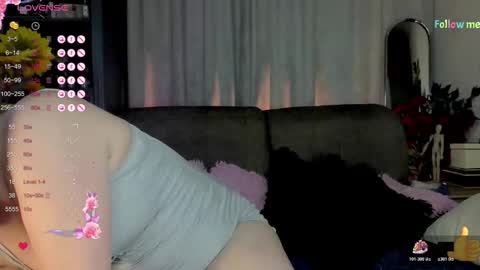 MelaniaMia online show from 11-10-25, 07:07