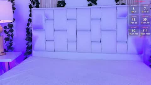 Mia online show from 04-09-26, 11:26