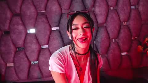 Miaa online show from 12-23-24, 05:32