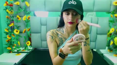 Snapshot of miaa_thopmson chatting on 03-11-25, 07:36 Miaa online show from 03-11-25, 07:36