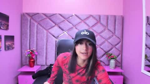 Snapshot of miaa_thopmson chatting on 12-05-25, 05:31 Miaa online show from 12-05-25, 05:31