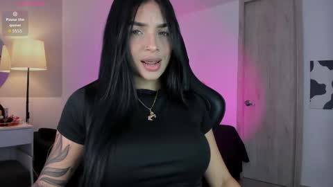 Snapshot of miaagomez chatting on 09-16-25, 07:37 Mia online show from 09-16-25, 07:37