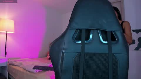 Snapshot of miaagomez chatting on 10-02-25, 08:05 Mia online show from 10-02-25, 08:05