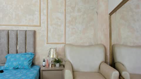 Snapshot of miaasummer chatting on 02-09-26, 11:36 Miaasummer online show from 02-09-26, 11:36