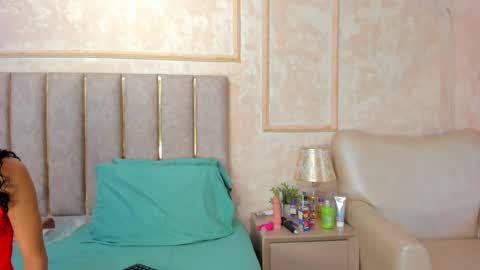 Miaasummer online show from 04-01-26, 11:33