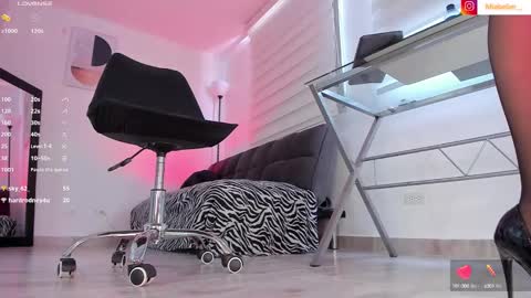 Mia Belier  online show from 01-20-25, 04:34