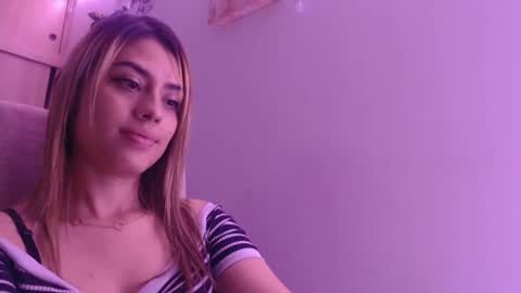 Miia  online show from 11-08-25, 03:18