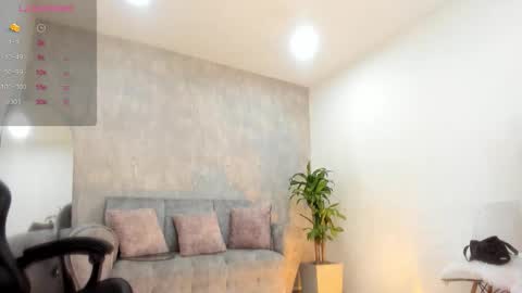 miacooper online show from 11-26-25, 12:06