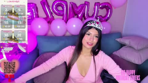 Mia online show from 02-06-25, 11:04