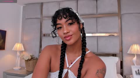 Call me Mia online show from 12-10-24, 07:22