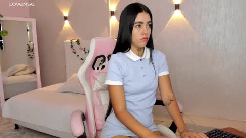 Mia Gomez online show from 02-26-25, 03:52