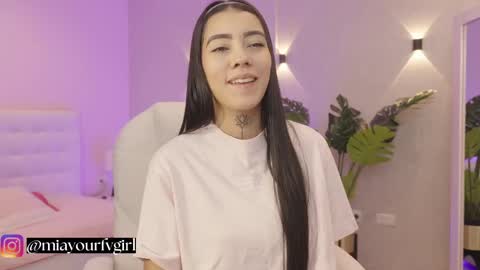 Mia Gomez online show from 09-30-25, 01:05