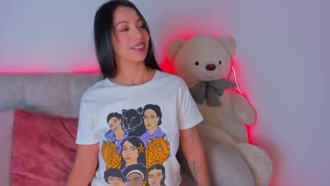 Snapshot of miakris1 chatting on 02-14-25, 10:49 miakris1 online show from 02-14-25, 10:49