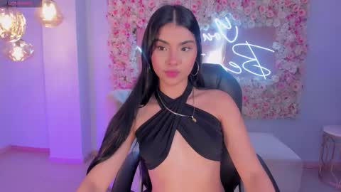 Call me Mia  online show from 11-30-25, 11:36