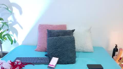 MIA online show from 10-16-25, 03:02