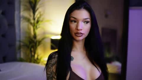  Miami  online show from 11-23-25, 07:13