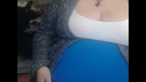 Snapshot of miamimistress chatting on 01-28-25, 09:51 maya online show from 01-28-25, 09:51