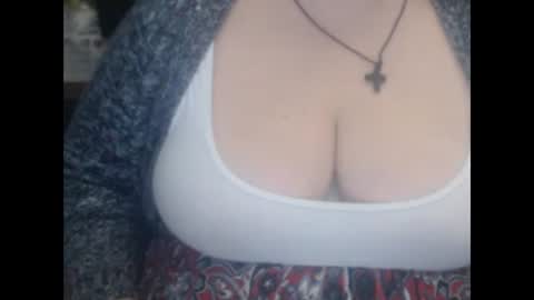 Snapshot of miamimistress chatting on 01-31-25, 08:22 maya online show from 01-31-25, 08:22