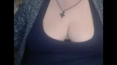 Snapshot of miamimistress chatting on 02-02-25, 09:56 maya online show from 02-02-25, 09:56
