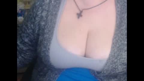 Snapshot of miamimistress chatting on 02-04-25, 06:49 maya online show from 02-04-25, 06:49