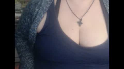 Snapshot of miamimistress chatting on 02-06-25, 10:04 maya online show from 02-06-25, 10:04
