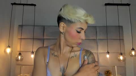 Mia Morgann online show from 01-13-25, 11:52