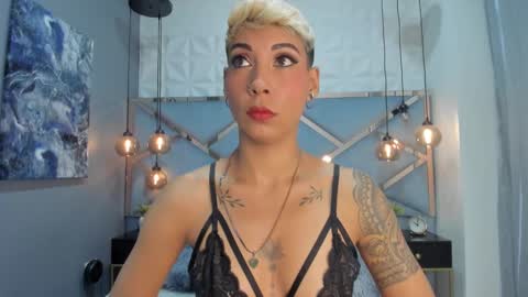 Mia Morgann online show from 01-15-25, 11:53