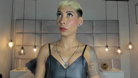 Mia Morgann online show from 02-01-25, 12:05