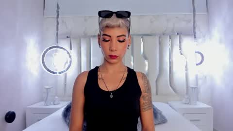 Mia Morgann online show from 03-08-25, 01:03