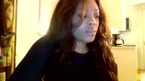 Snapshot of miamuffin8 chatting on 09-21-25, 10:11 MiaMuffn online show from 09-21-25, 10:11