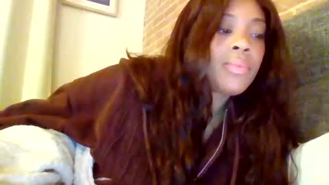 Snapshot of miamuffin8 chatting on 10-09-25, 04:10 MiaMuffn online show from 10-09-25, 04:10