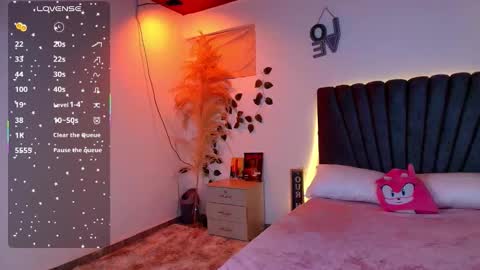 Snapshot of miaoconell chatting on 01-15-26, 10:13 miaoconell online show from 01-15-26, 10:13