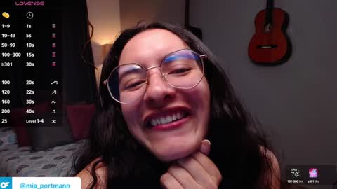 MIAPORTMANN online show from 01-18-25, 05:59