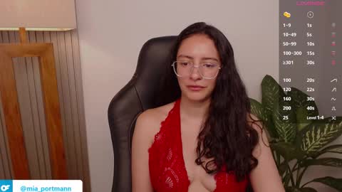 MIAPORTMANN online show from 02-13-26, 08:21