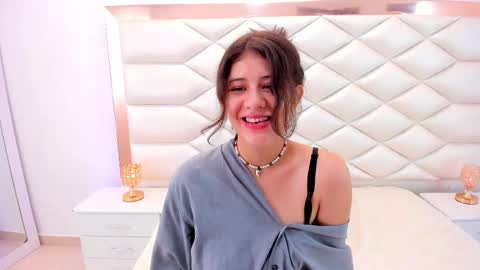 Sweetie Mia online show from 02-20-25, 03:30