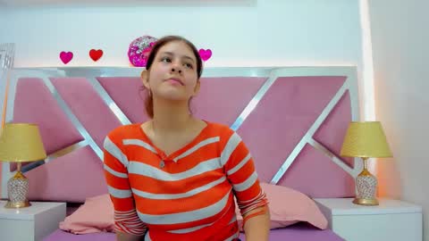 Sweetie Mia online show from 09-22-25, 01:24