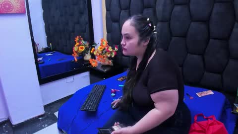 MiaRouse online show from 01-14-26, 12:44