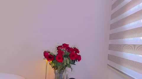 My name is Mia  Please say hello I like to chat with you. If you have requests or dirty talk please use tip online show from 02-10-25, 03:32